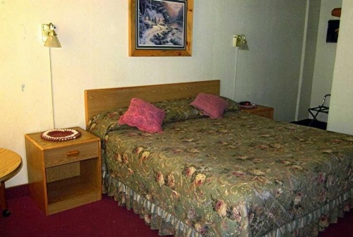 Color Country Motel image 26